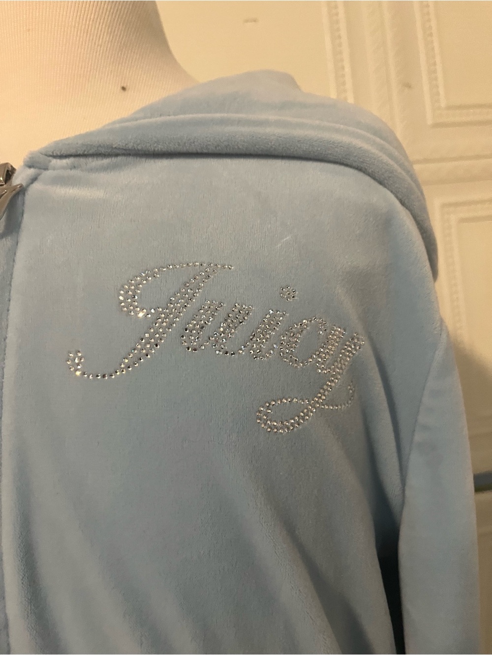 Juicy Couture Baby Blue Velour Rhinestone Zip Hoodie Y2K McBling Size M